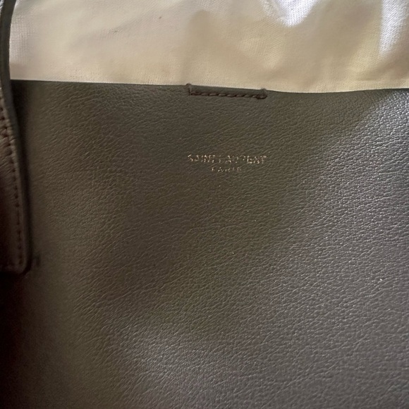 Saint Laurent (YSL) East-West Shopping Bag Tote in Smooth Leather Grey Asphalt - Picture 2 of 11
